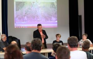 ZBOR KRAJANOV  BEGUNJ 00 FOTO LJUBO VUKELIČ